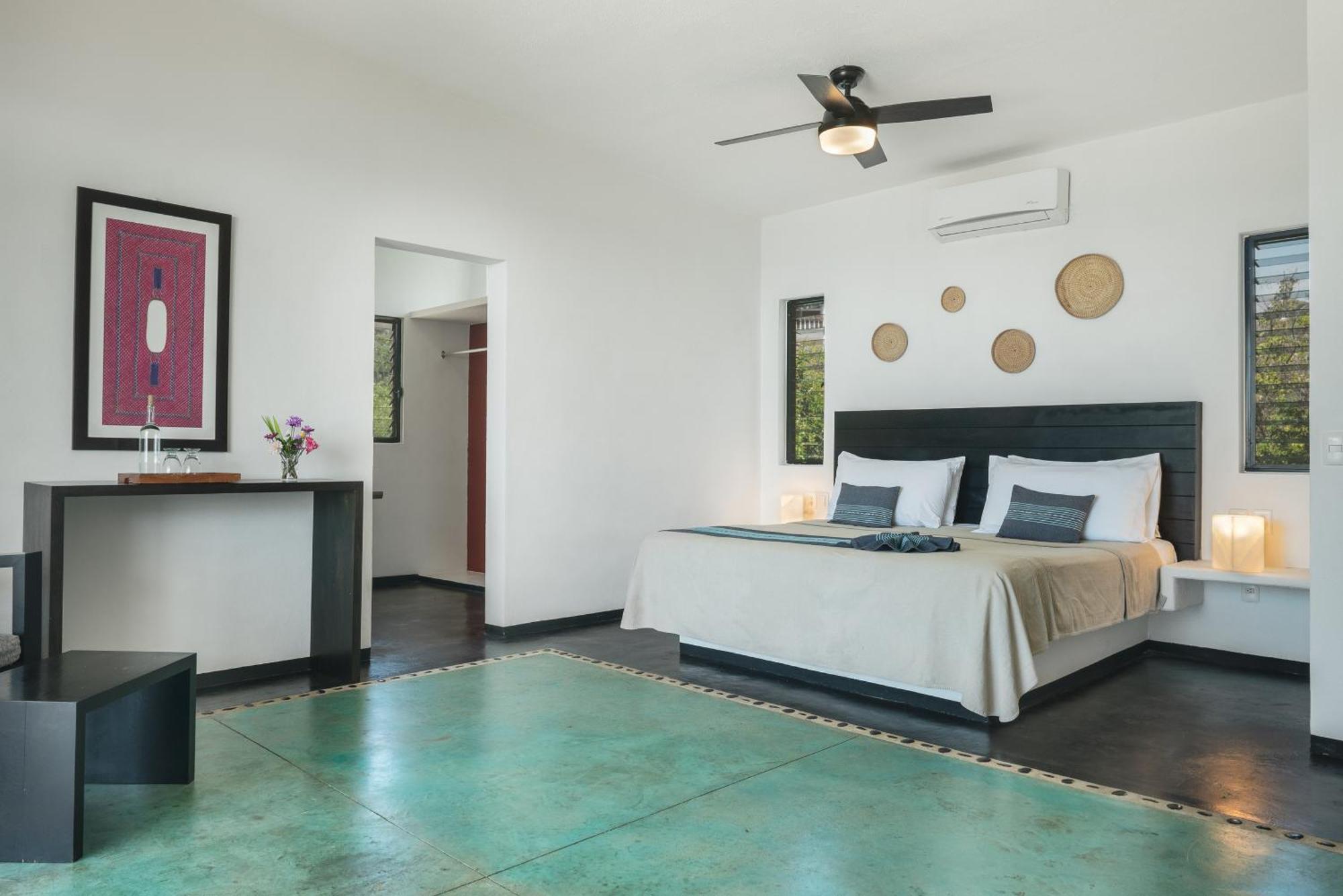 Manta Raya Hotel - Right On The Beach Cuatunalco Εξωτερικό φωτογραφία